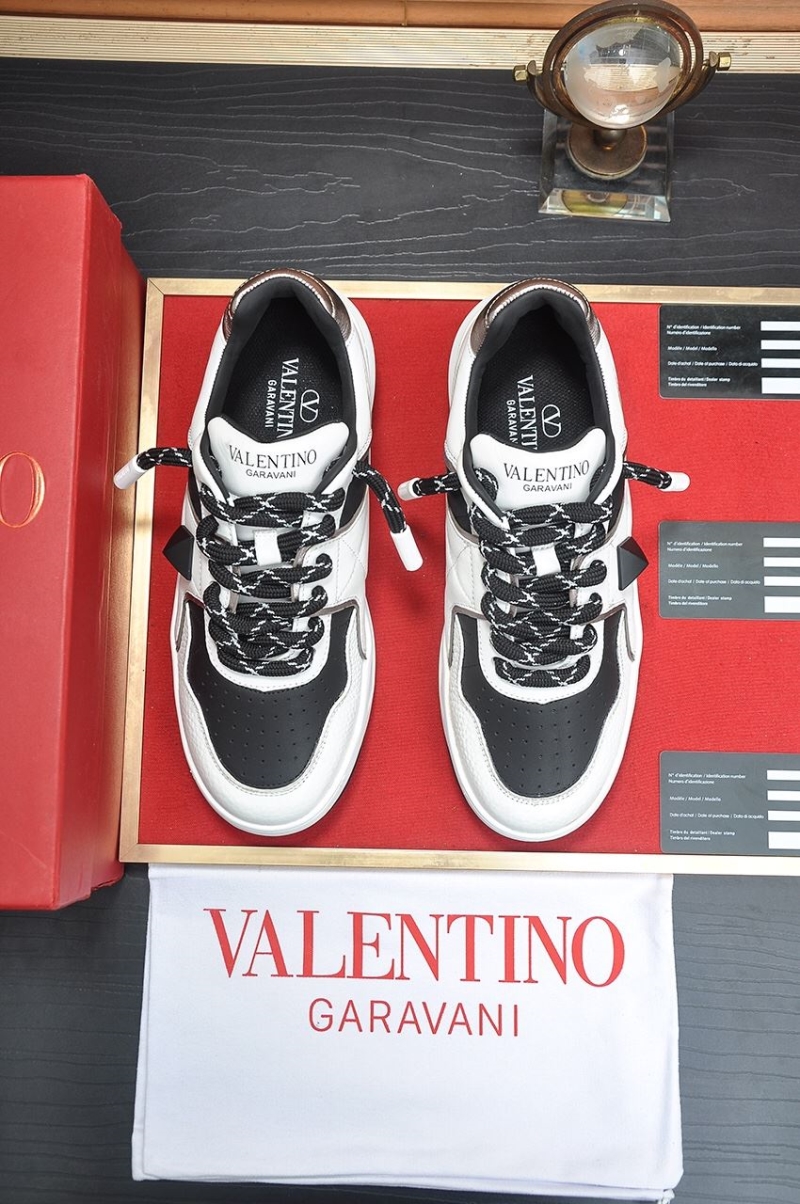 Valentino Sneakers